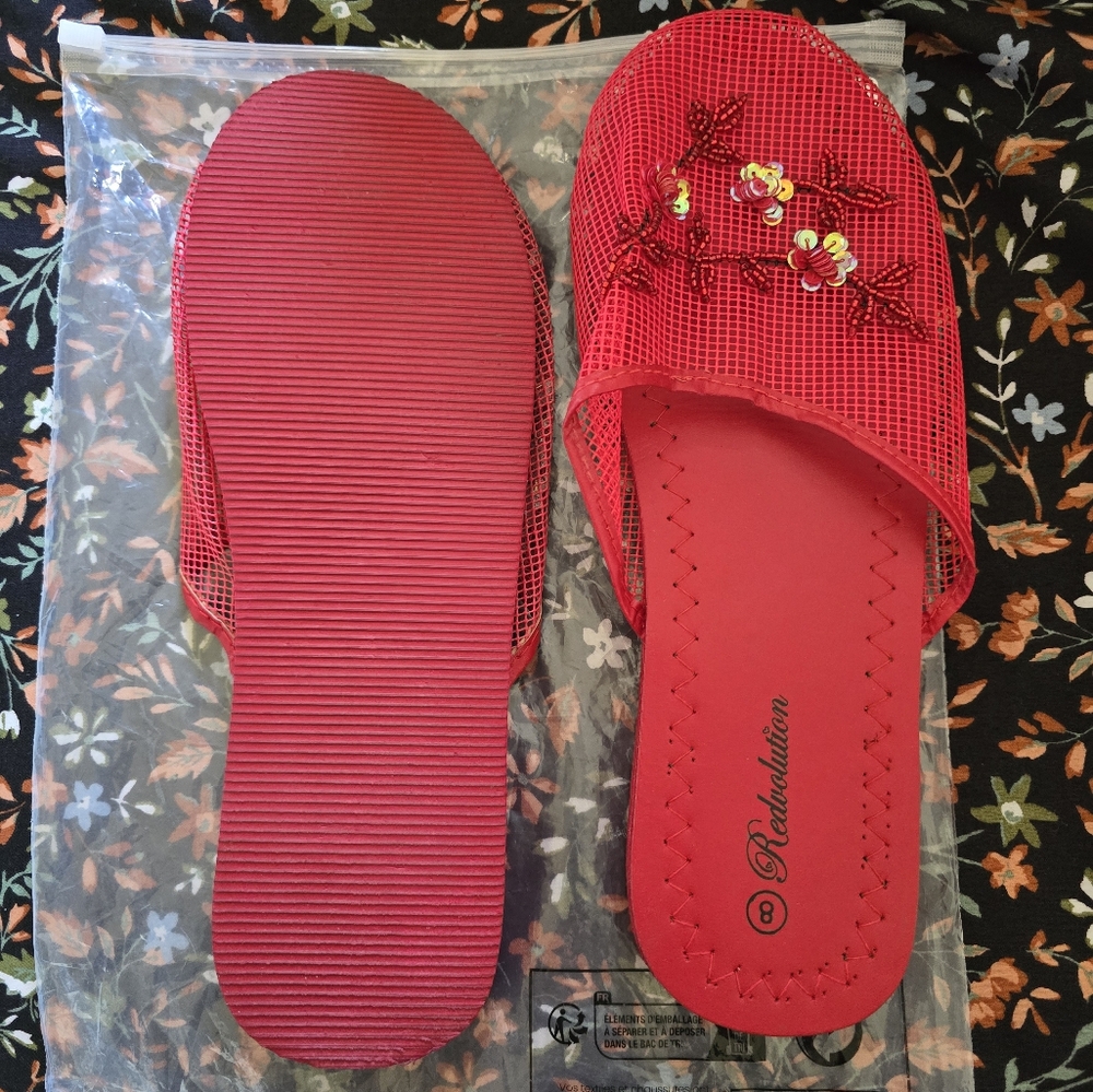 Slippers - Picture 2 of 2